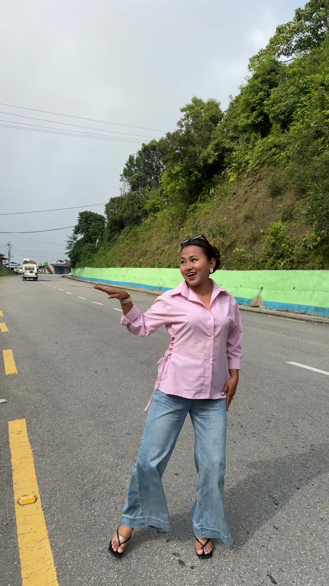 @Aruna limbu(deuja)🙏❤️
