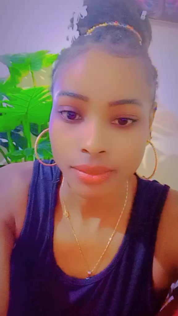 @smilegirl 💕 AKA 001