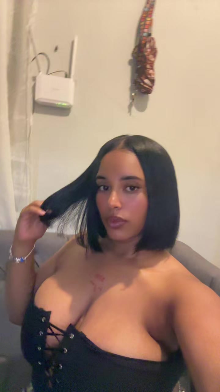 @Yariii💗