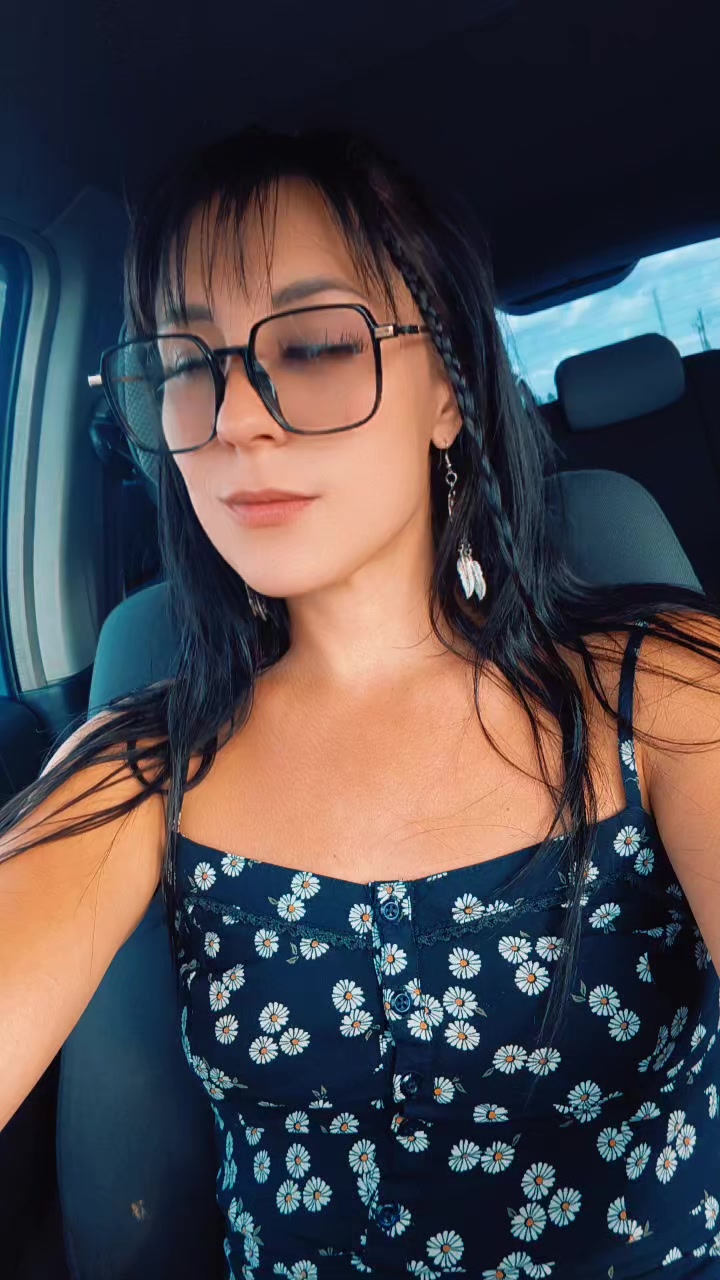 @olyuliskina