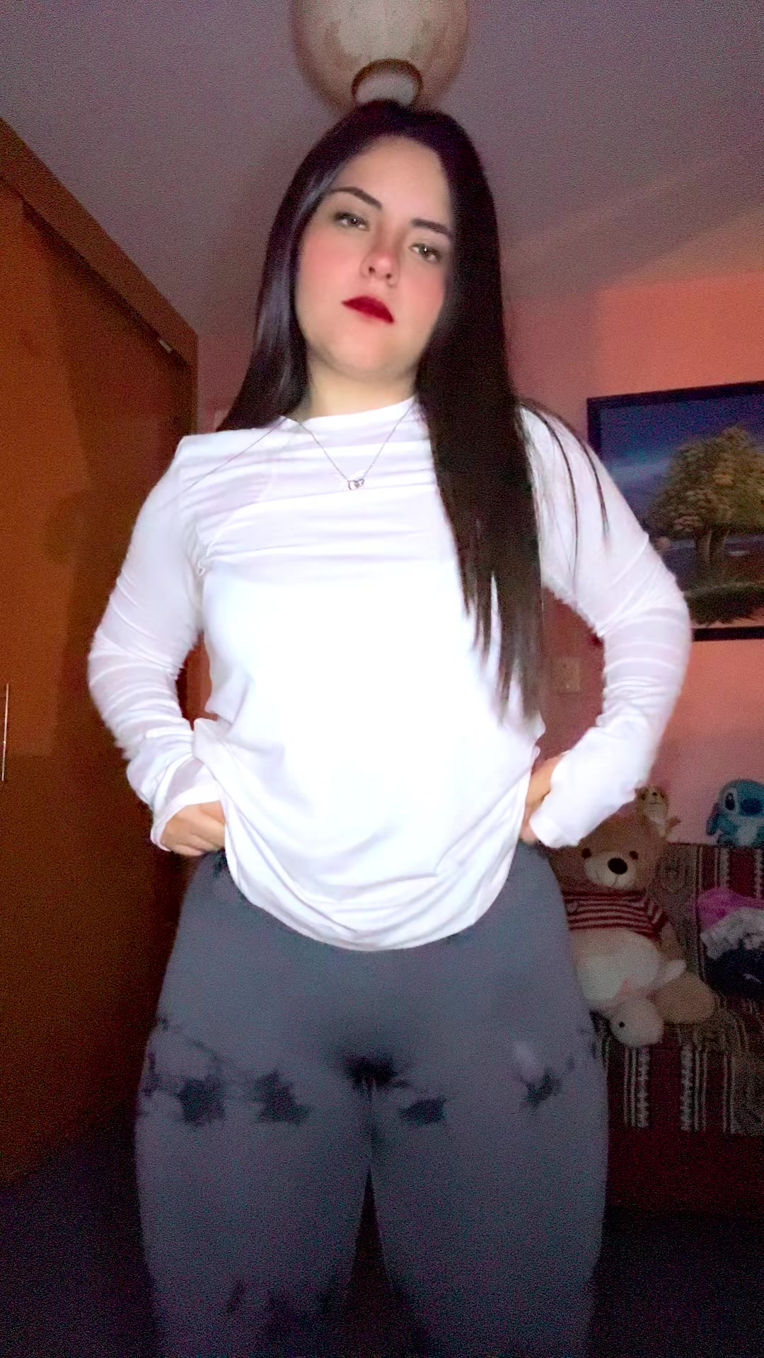 @Crystel Zarzoza 👑