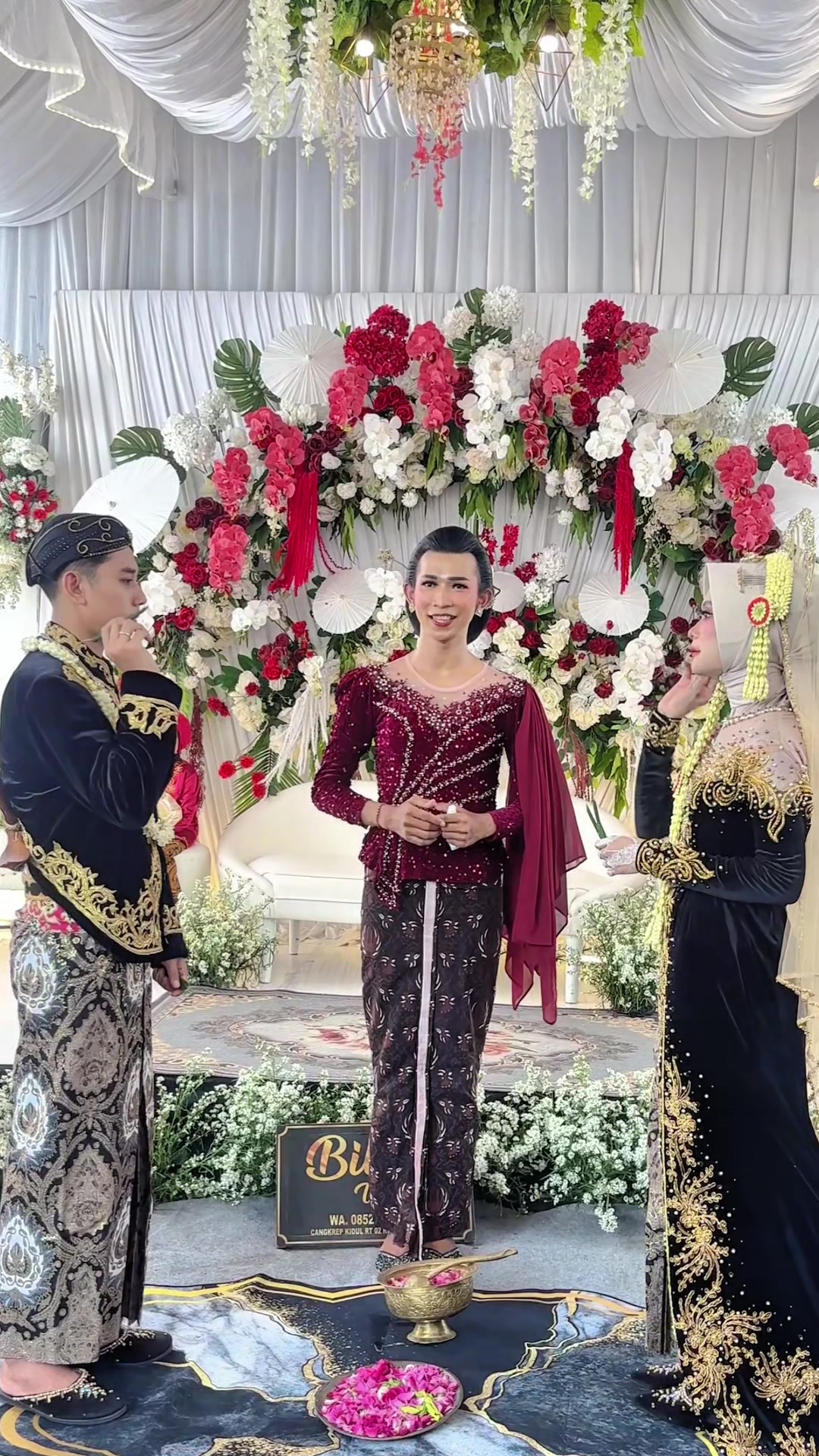 @Mbak Sari || Cucuk Lampah