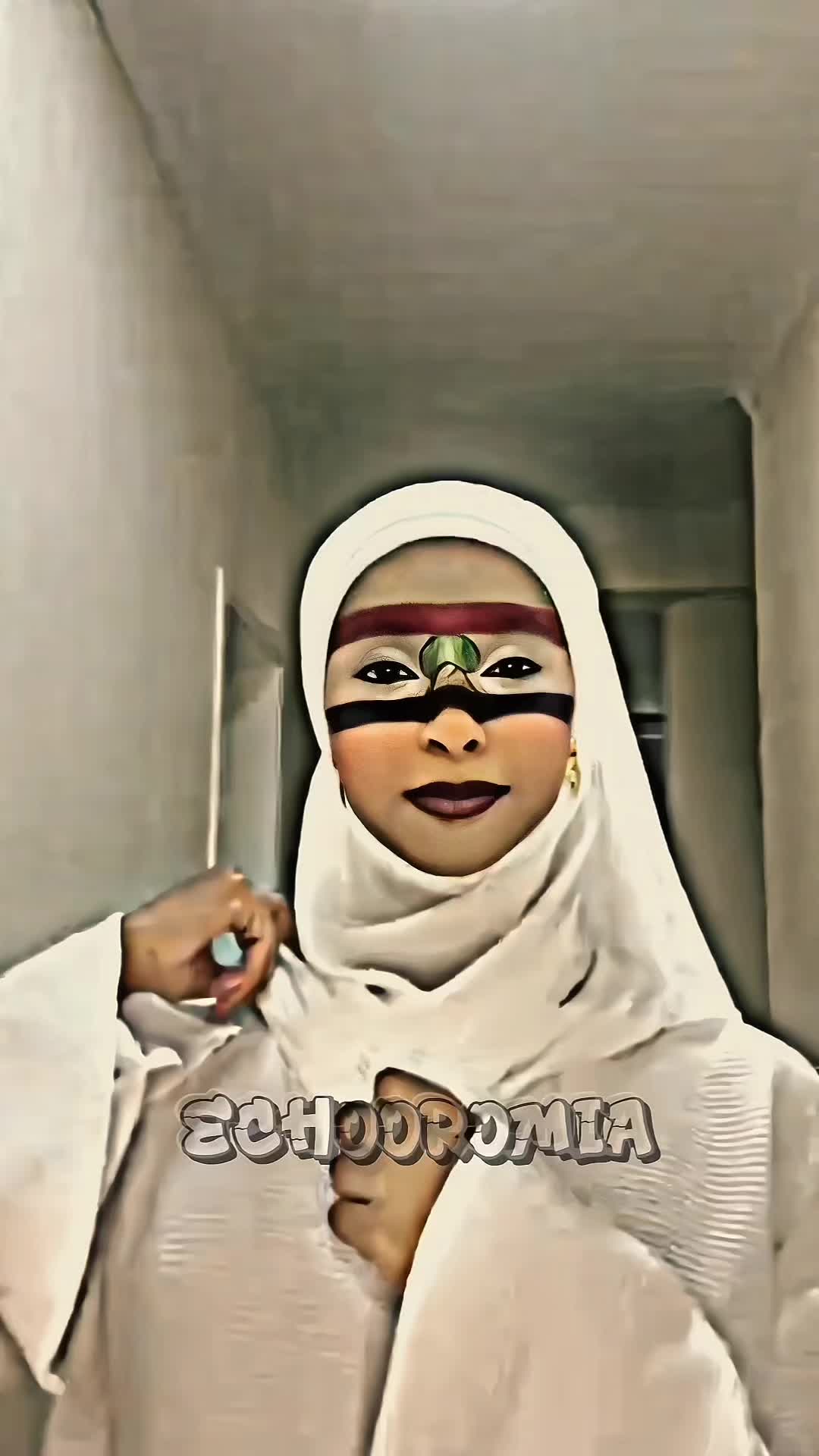 @echooromia
