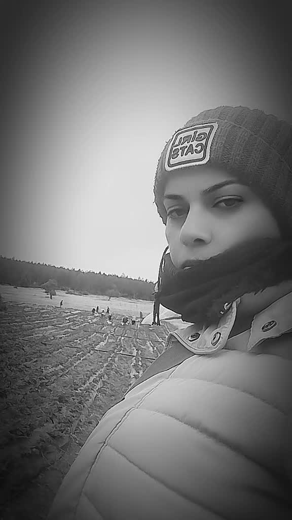 @Ayşegül_ 42