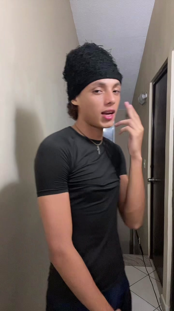 @aaron3lg 🦈