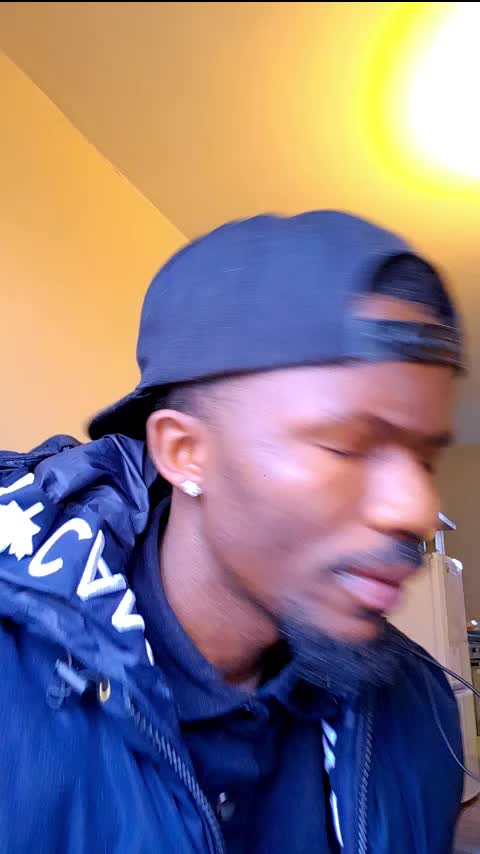 @Superstar PenenePonono🇧🇼🇬🇧
