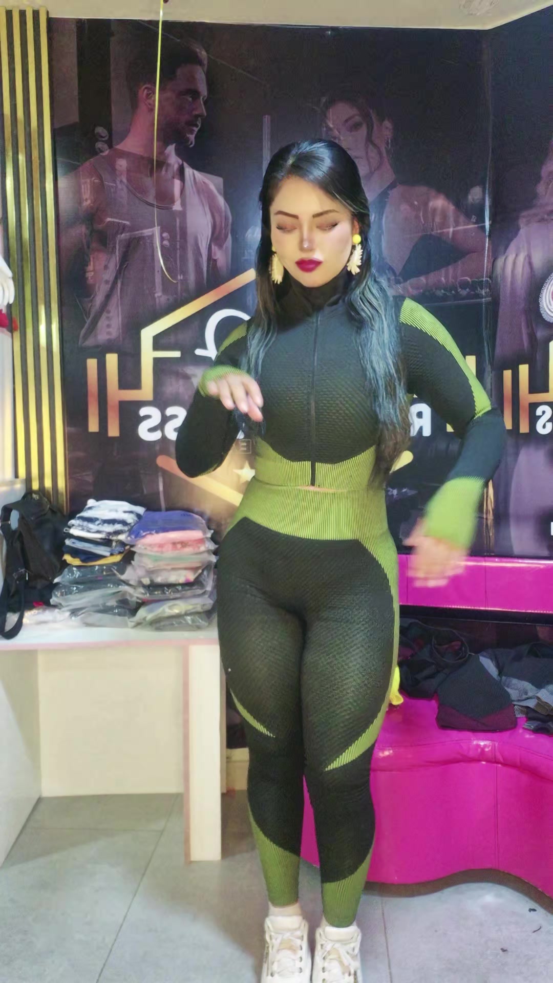 @A&D Ropa fitness, Y.C.C.