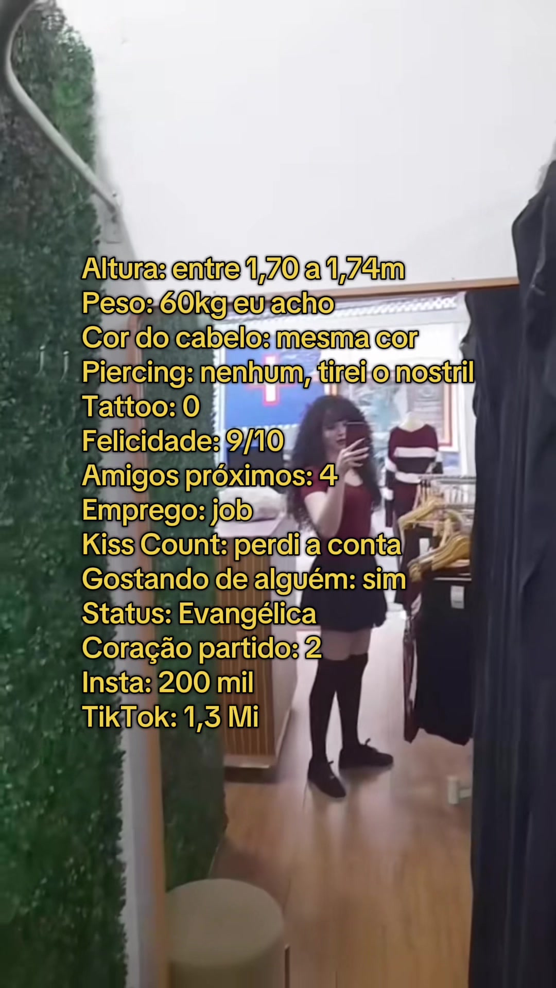 @Luna
