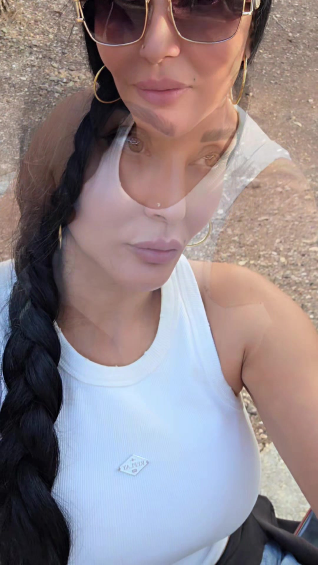 @ايساموش esam