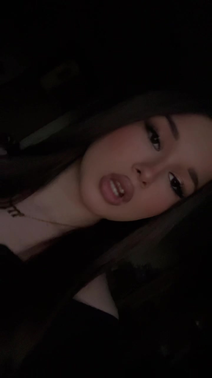 @🥥
