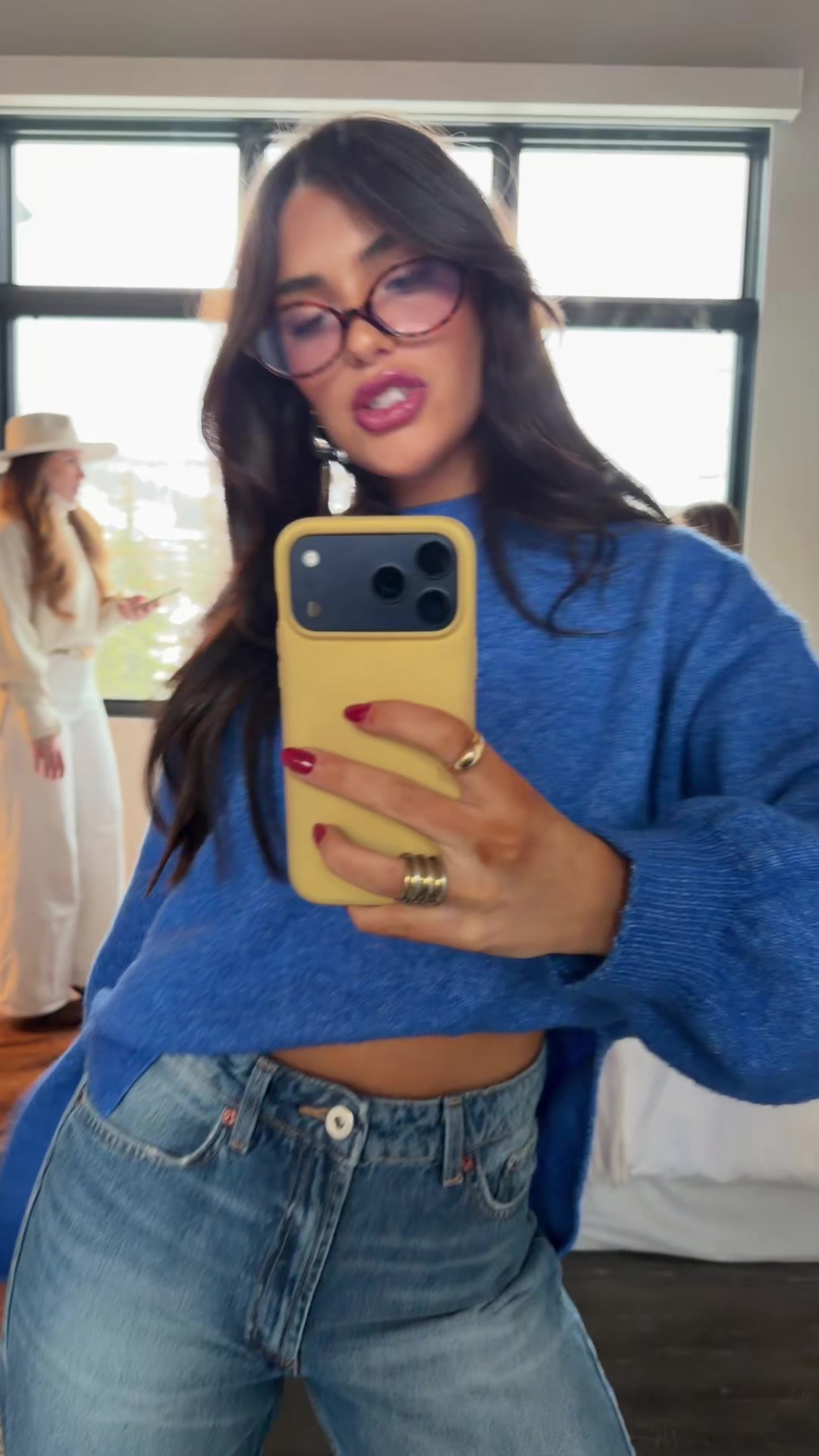 @aliahitzman
