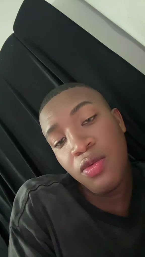@Glee🦋