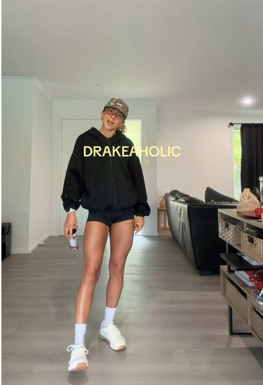 @chloedals_