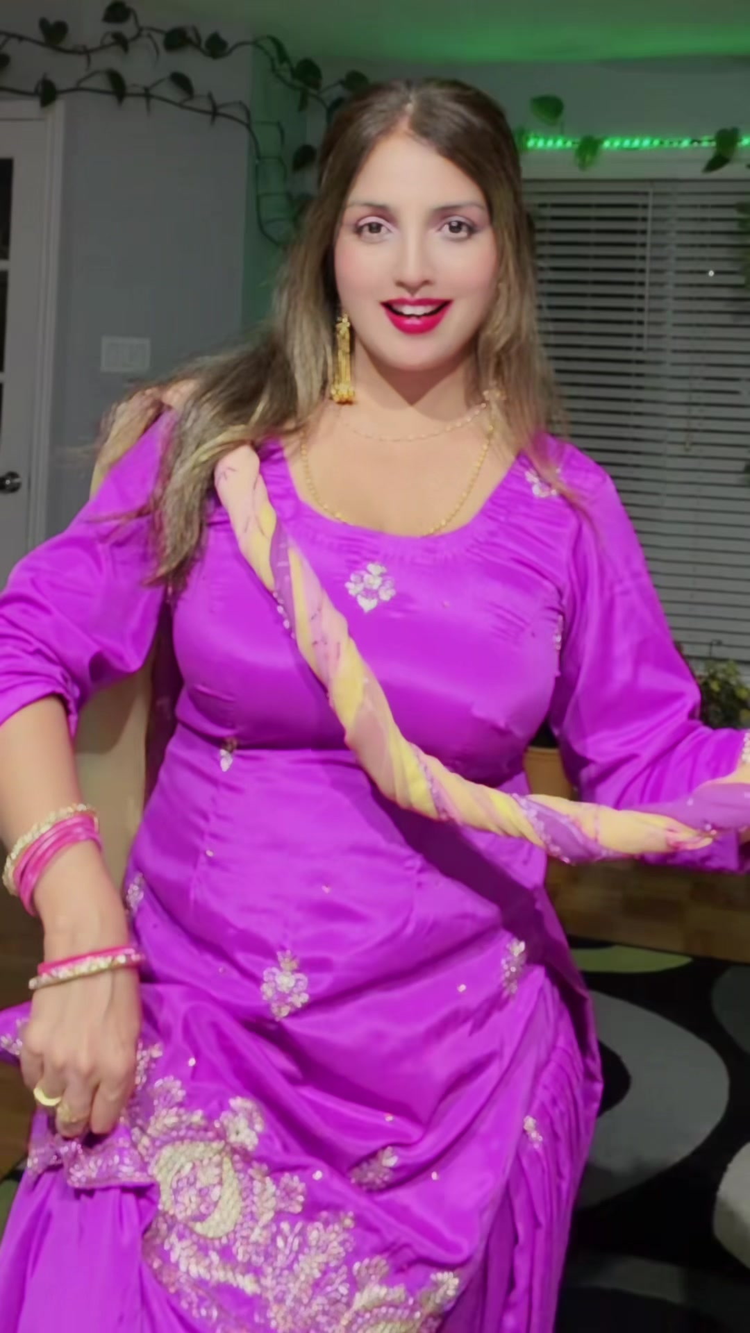@Nitu 🇨🇦