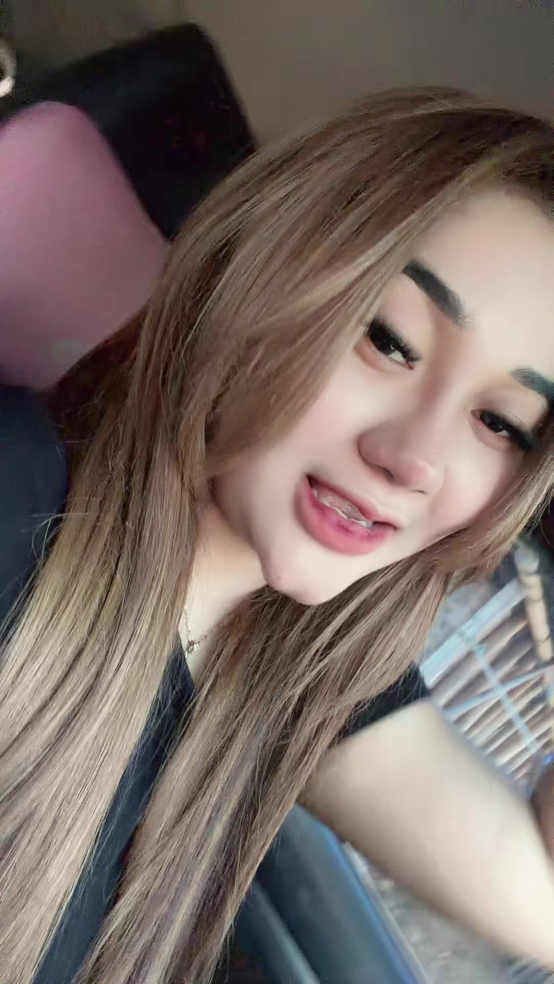 @inisintottyy