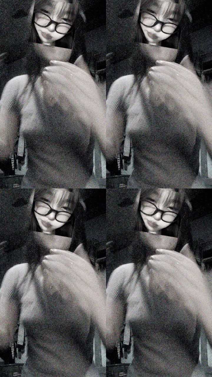 @Alyaaa