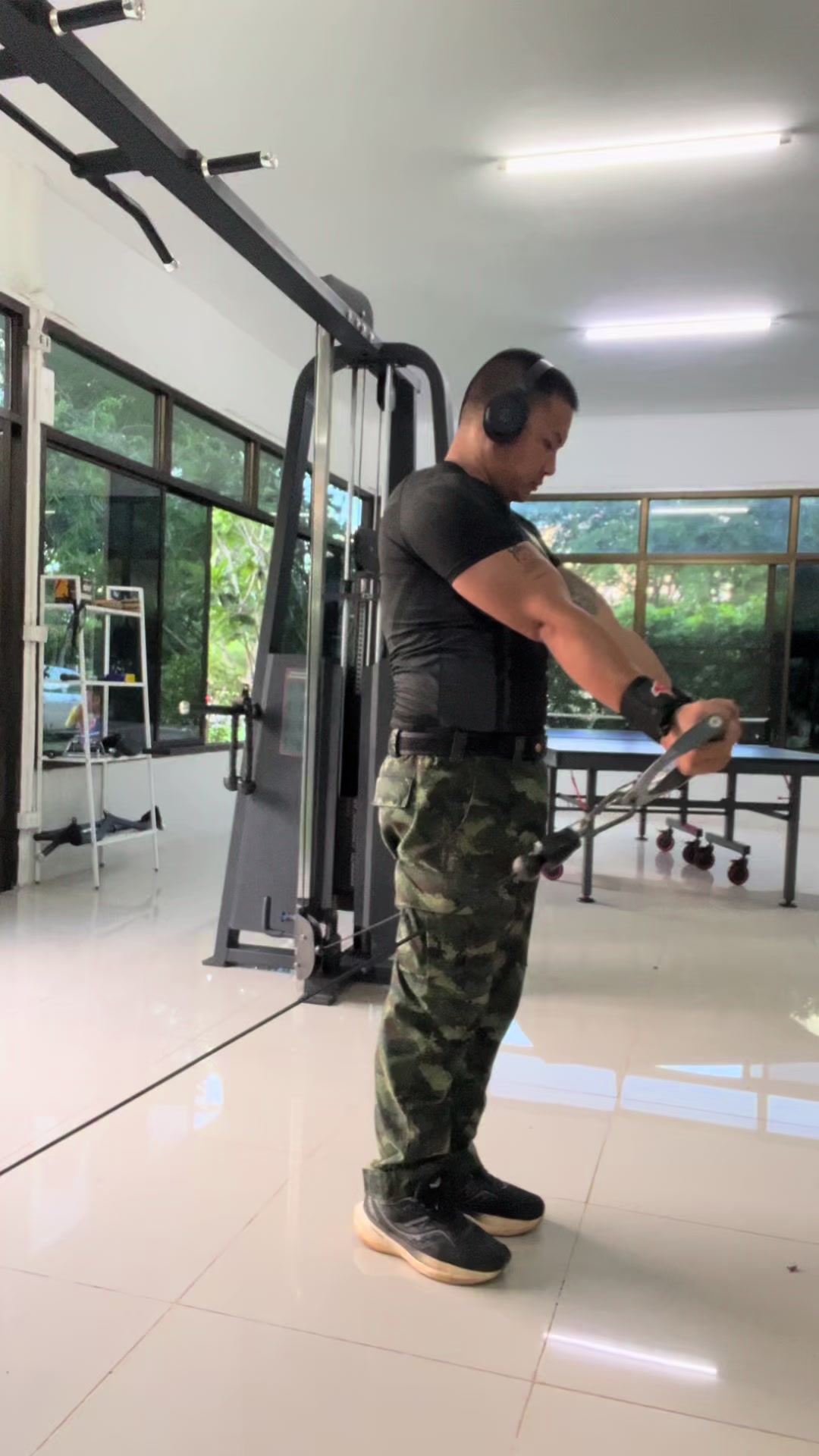 @จ่าท้อปชอบโหนบาร์🤸