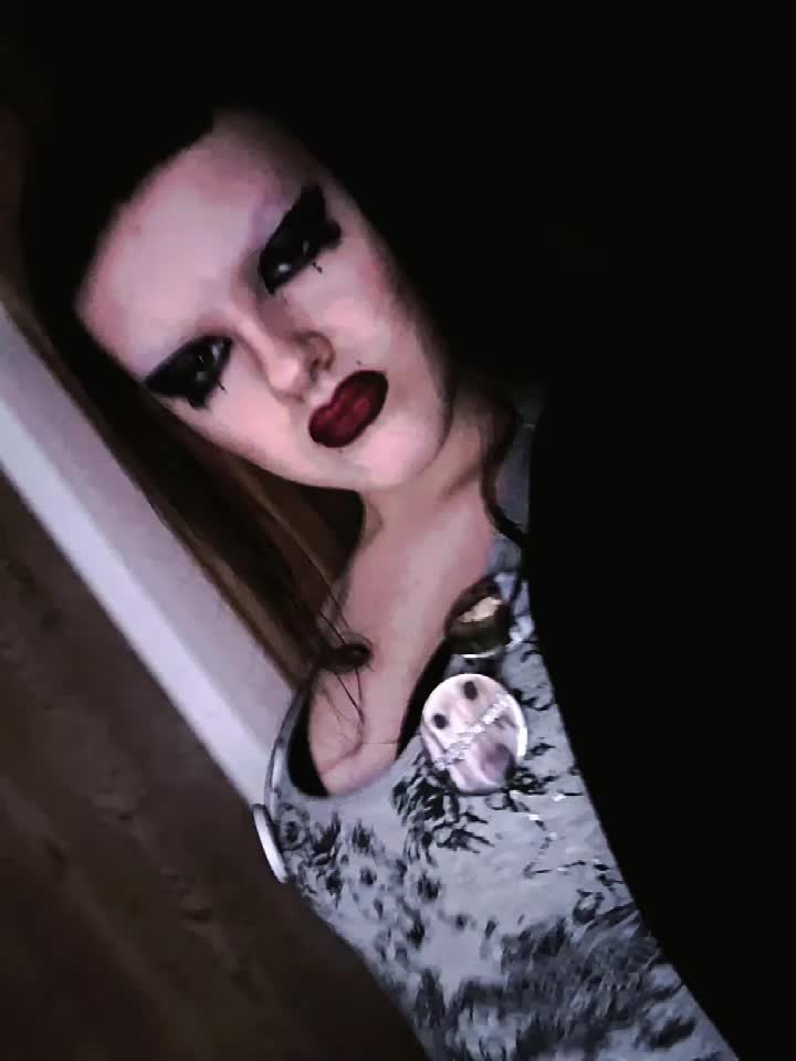 @𝕿𝖆𝖙𝖚𝖒 🦇