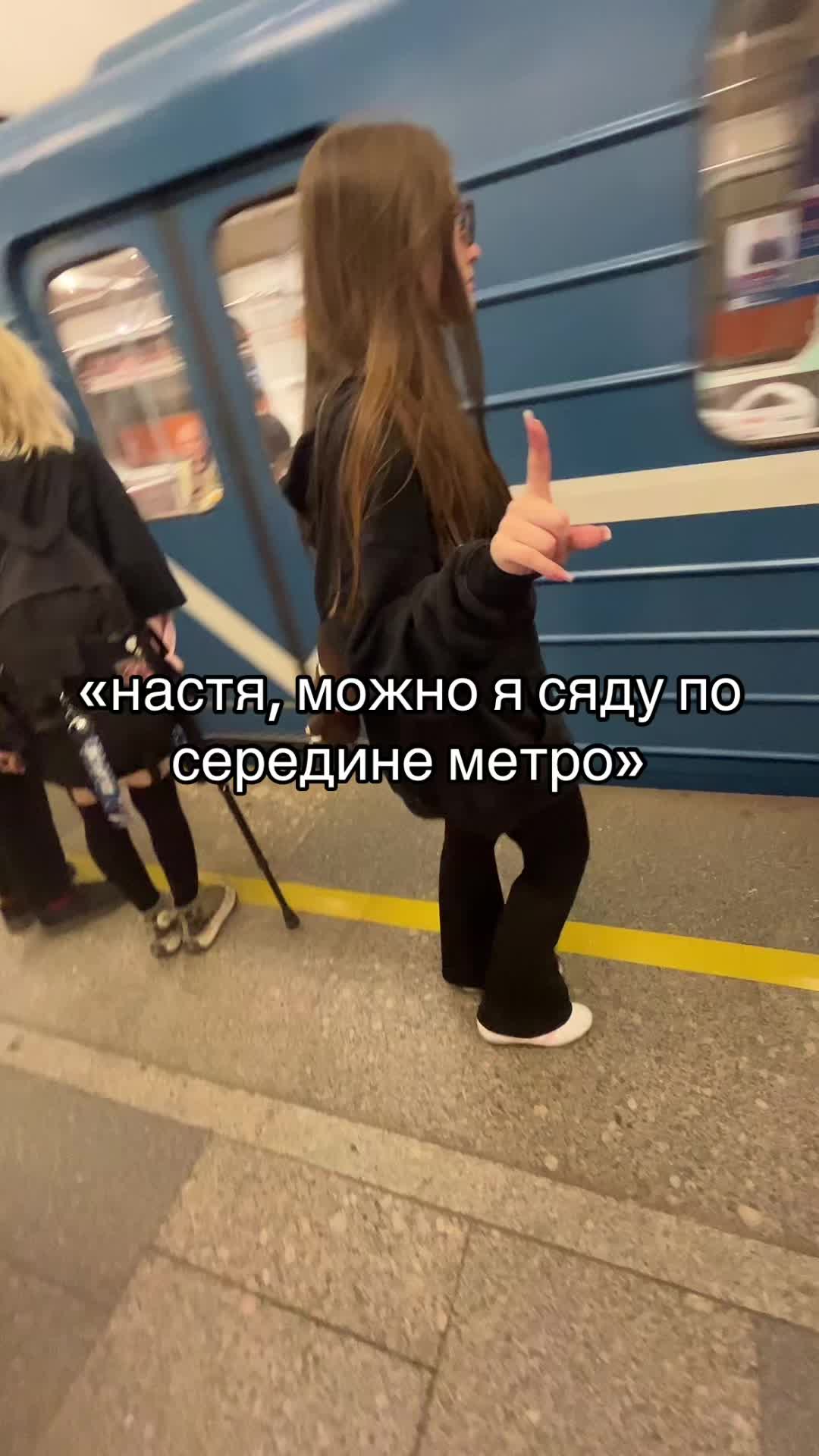 @lollikily