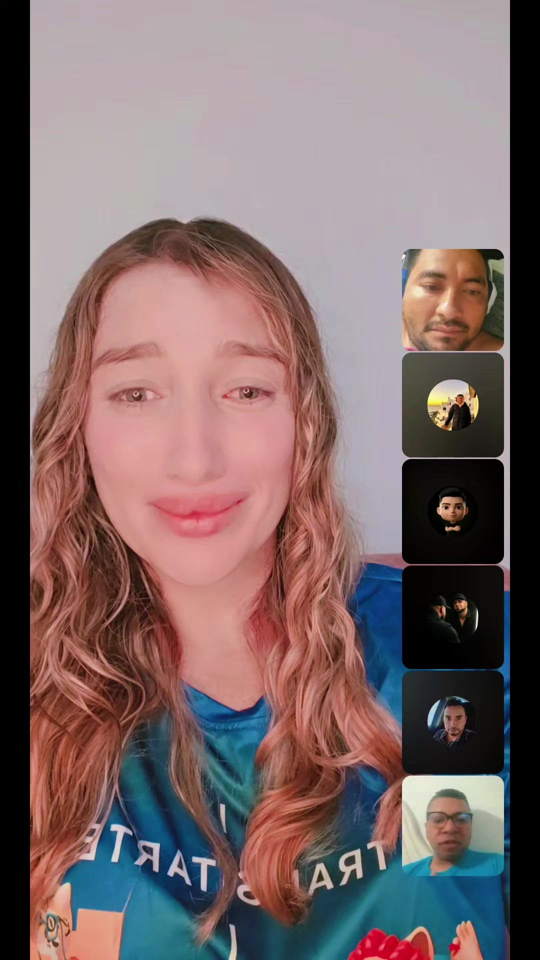 @OJITOS🇨🇴👀🇨🇷