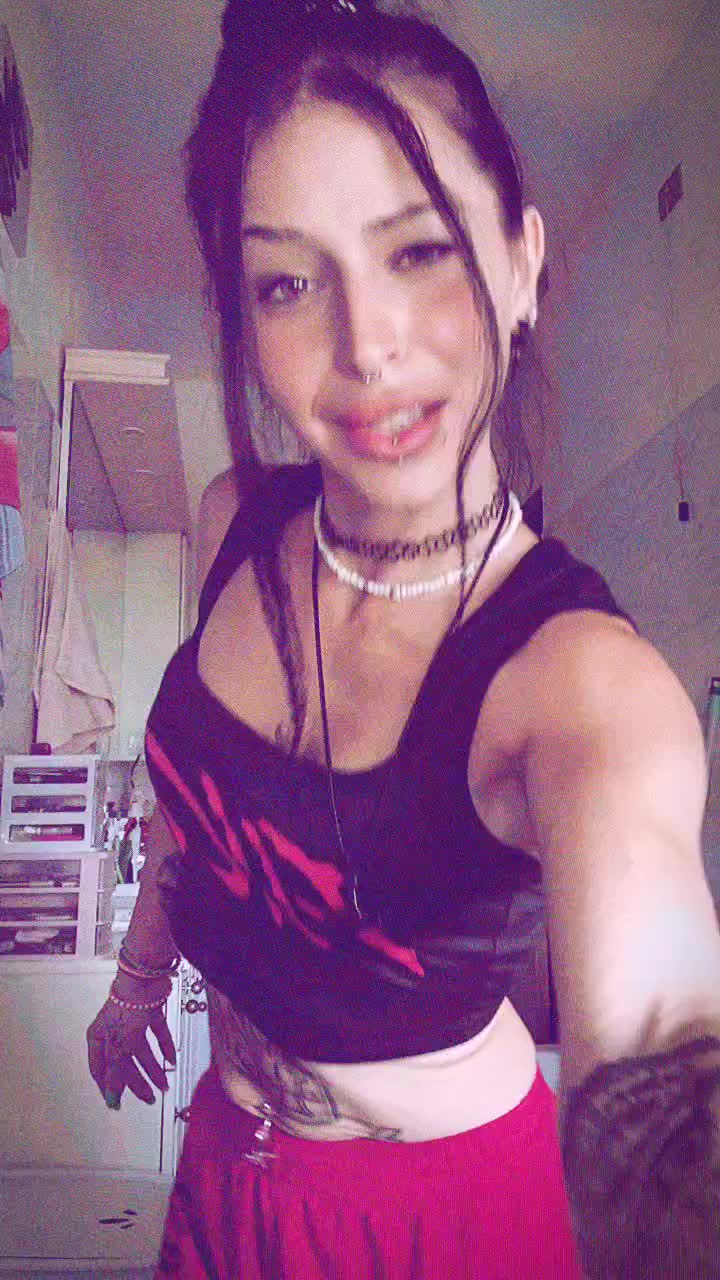 @Jeyy