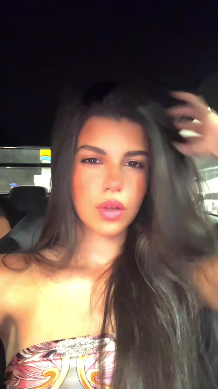 @Gabriela