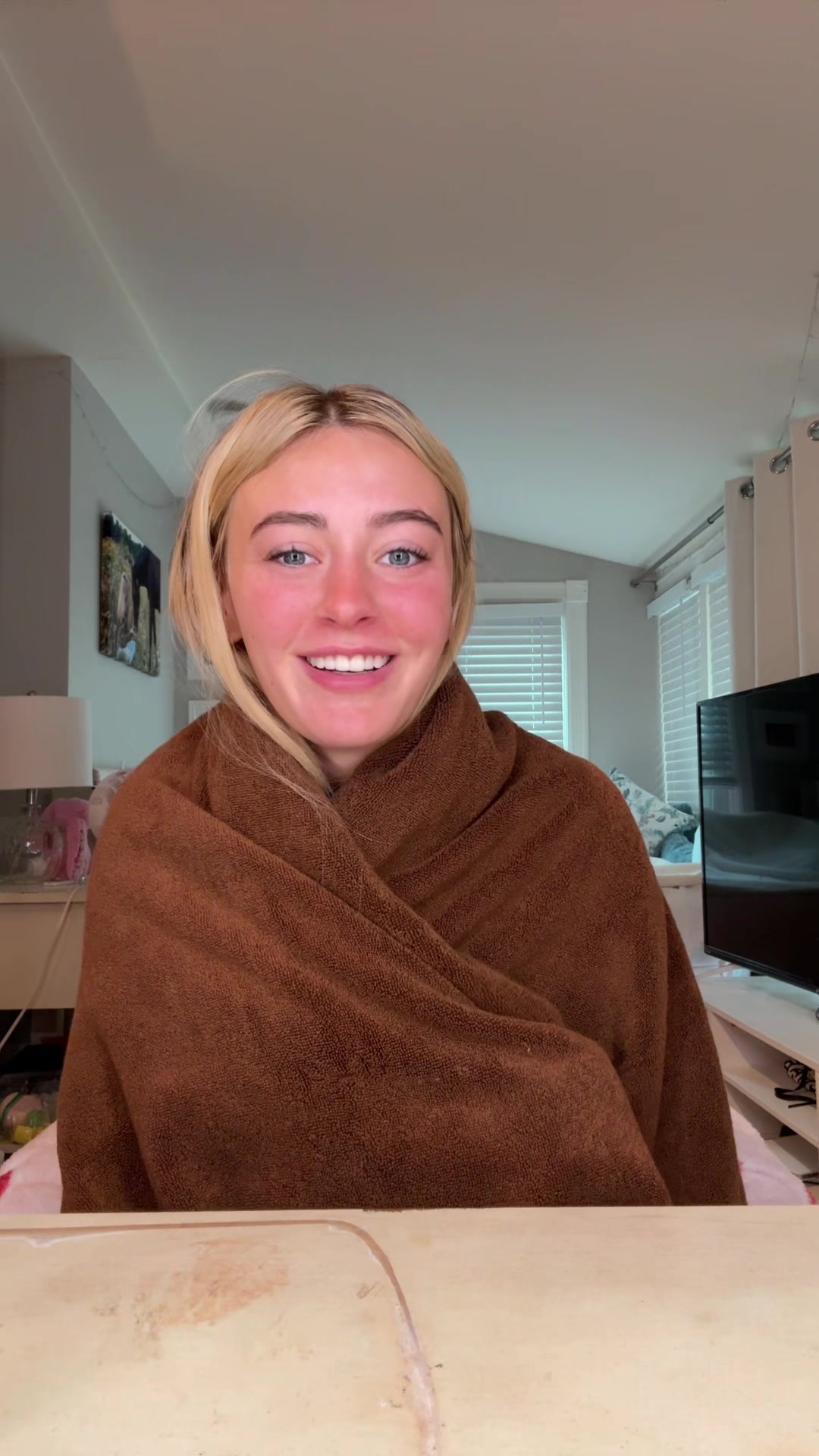 @bella__thompson