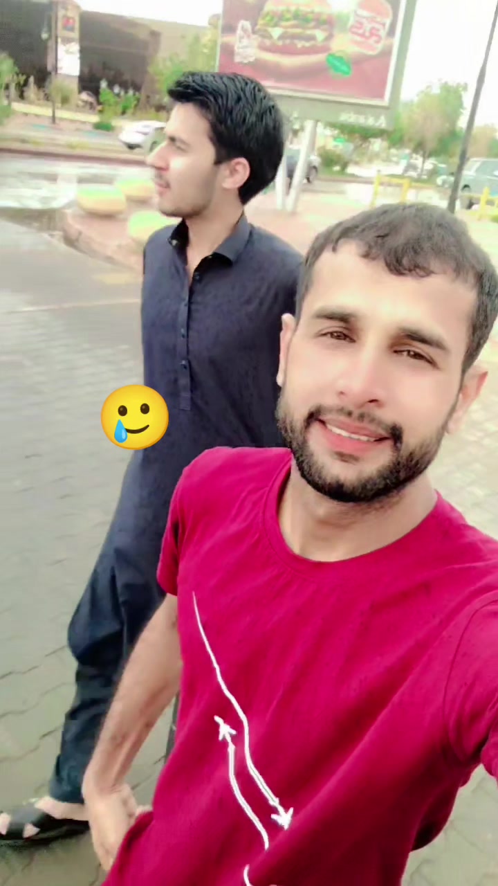 @FaiSal احمد🇵🇰🥷🚭
