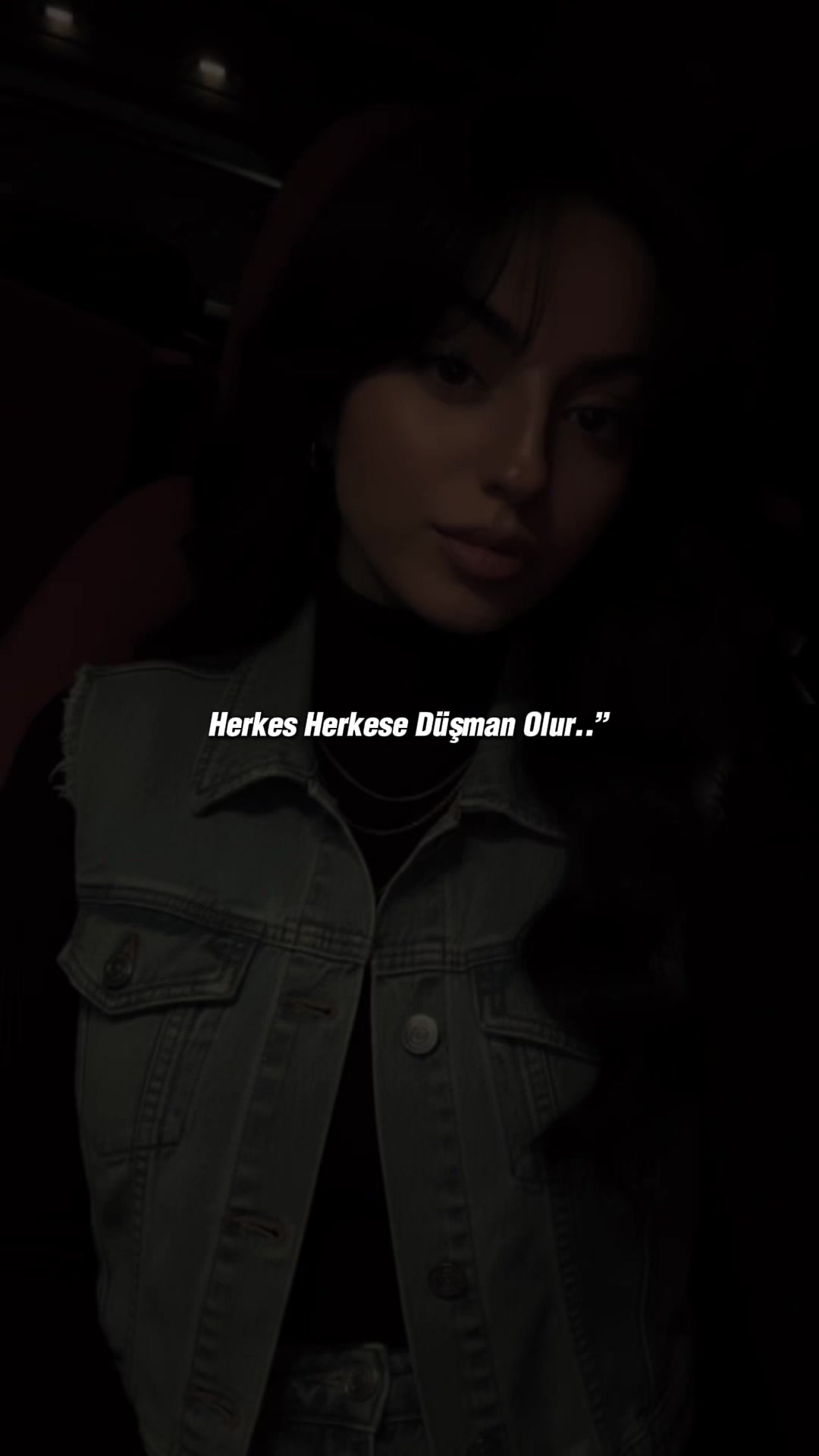 @👸
