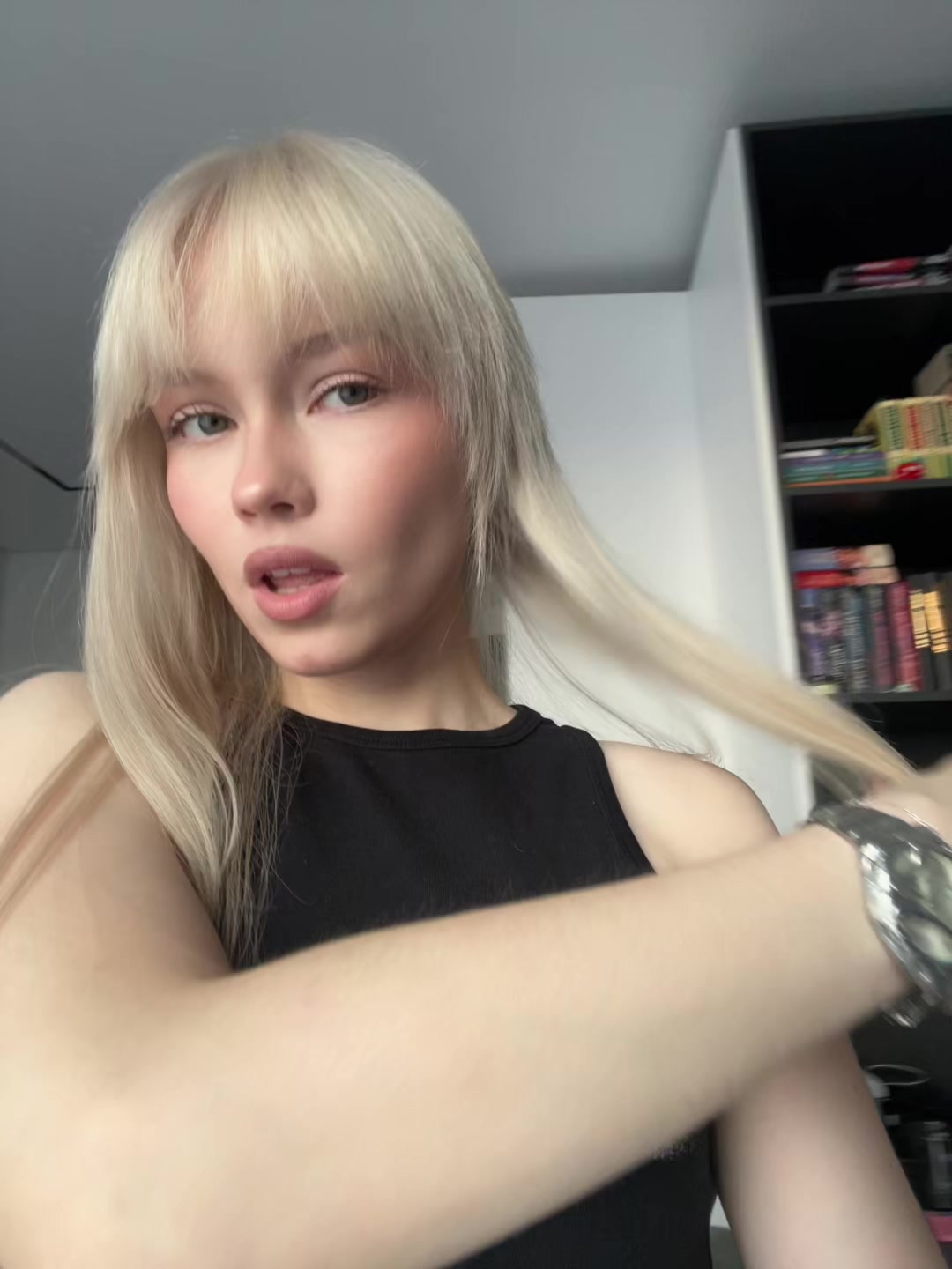 @Тгк:СОНЯ СНОВА 💋