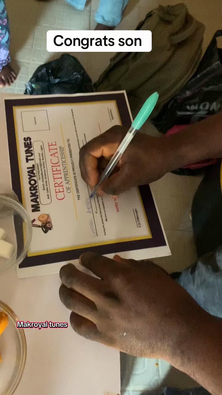 @Makroyal