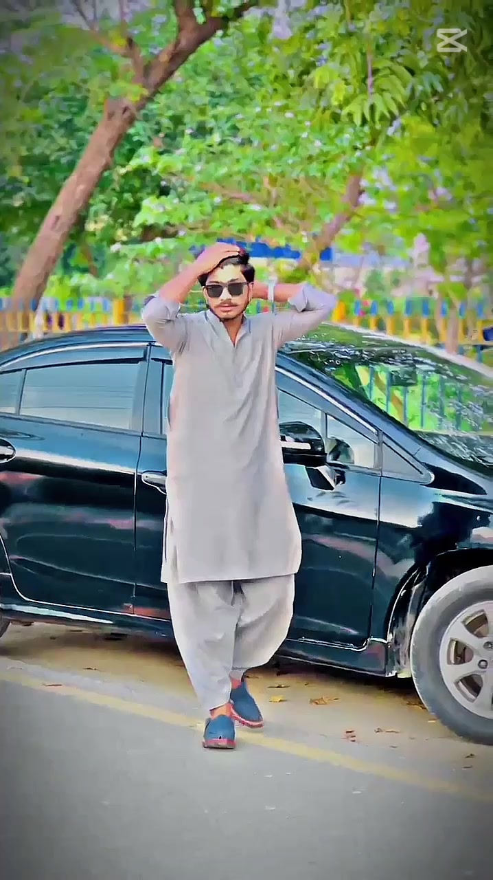 @FaiZEe Ansari💥💫