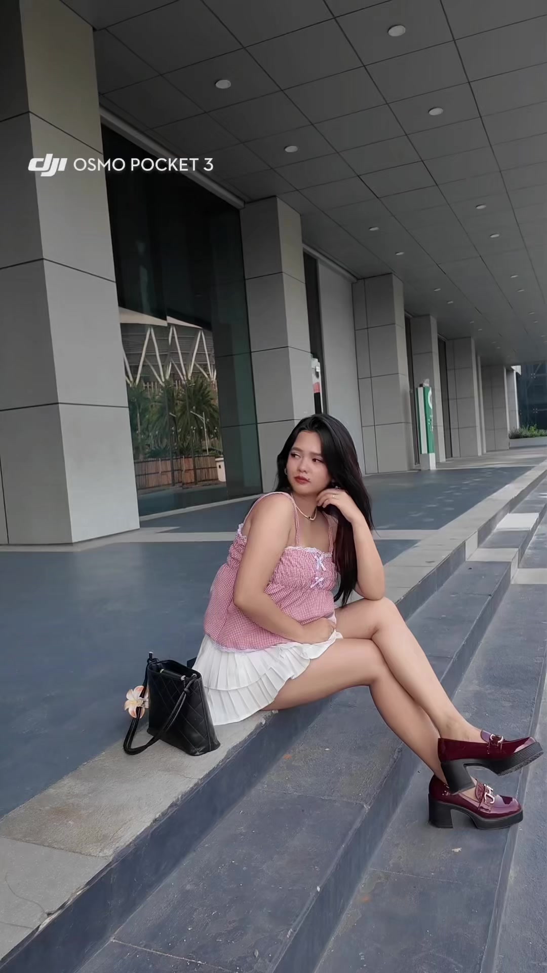 @Mikee | @mikeebulaong on ig