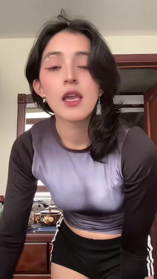 @Danielavaus
