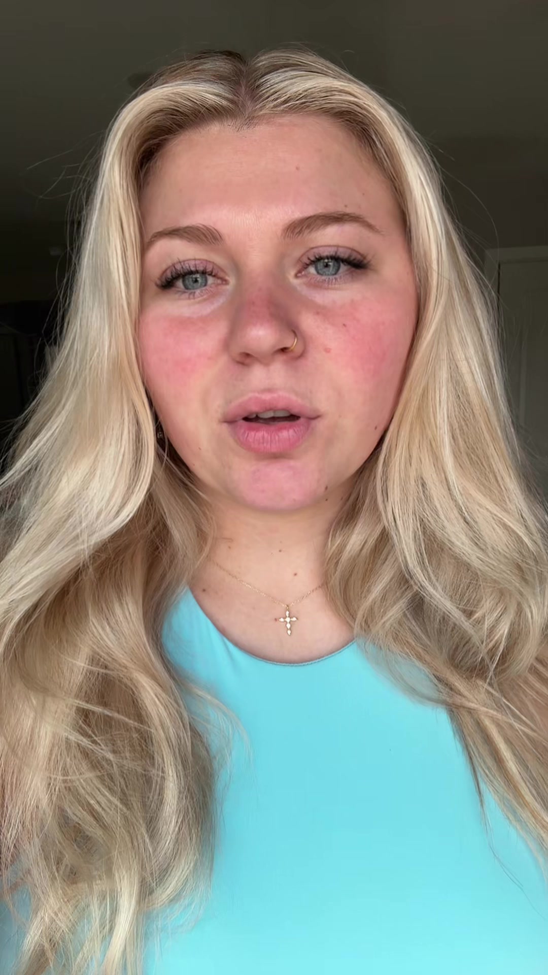 @alexalee2