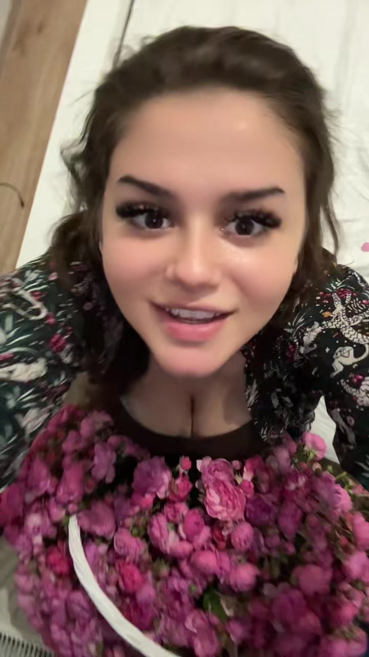 @Варя