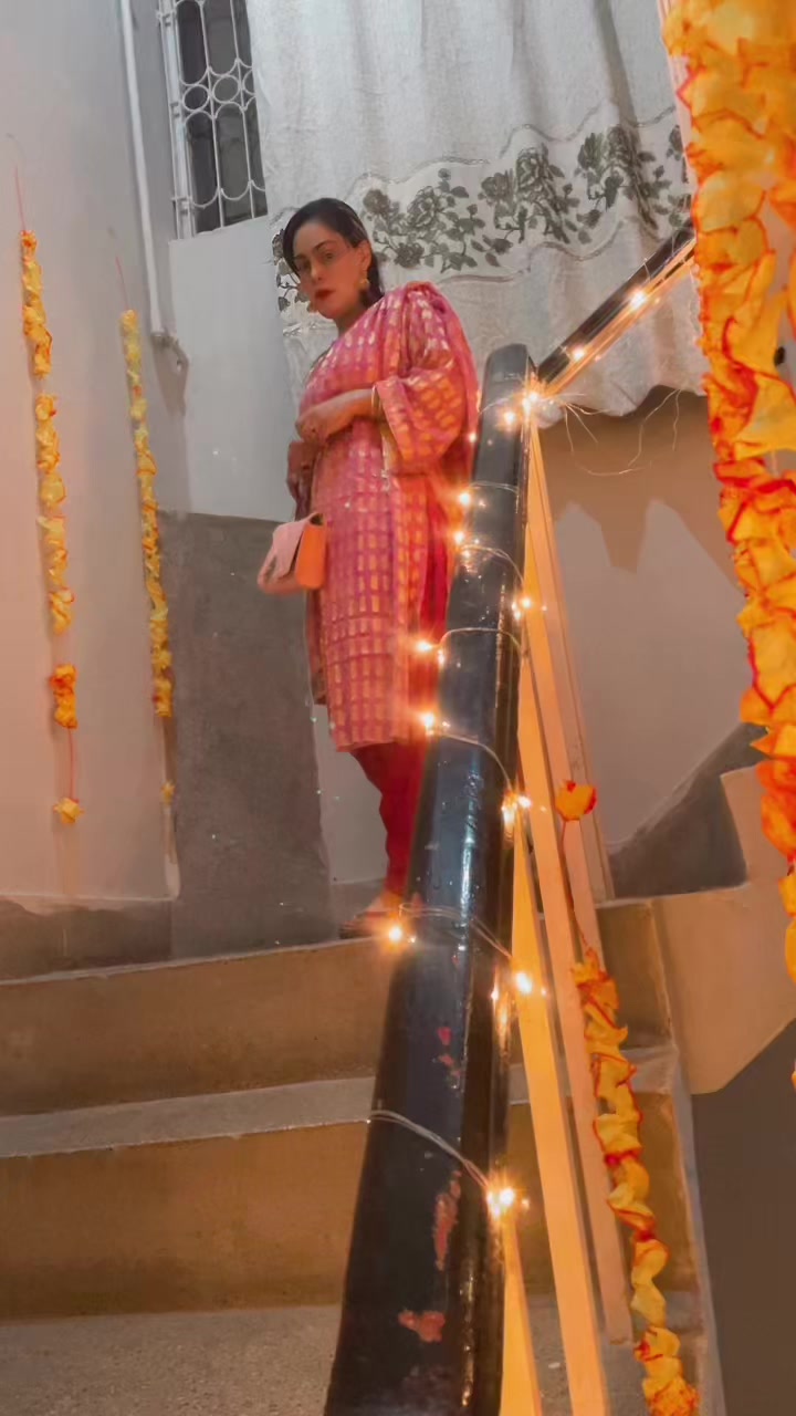 @Naina Rajput