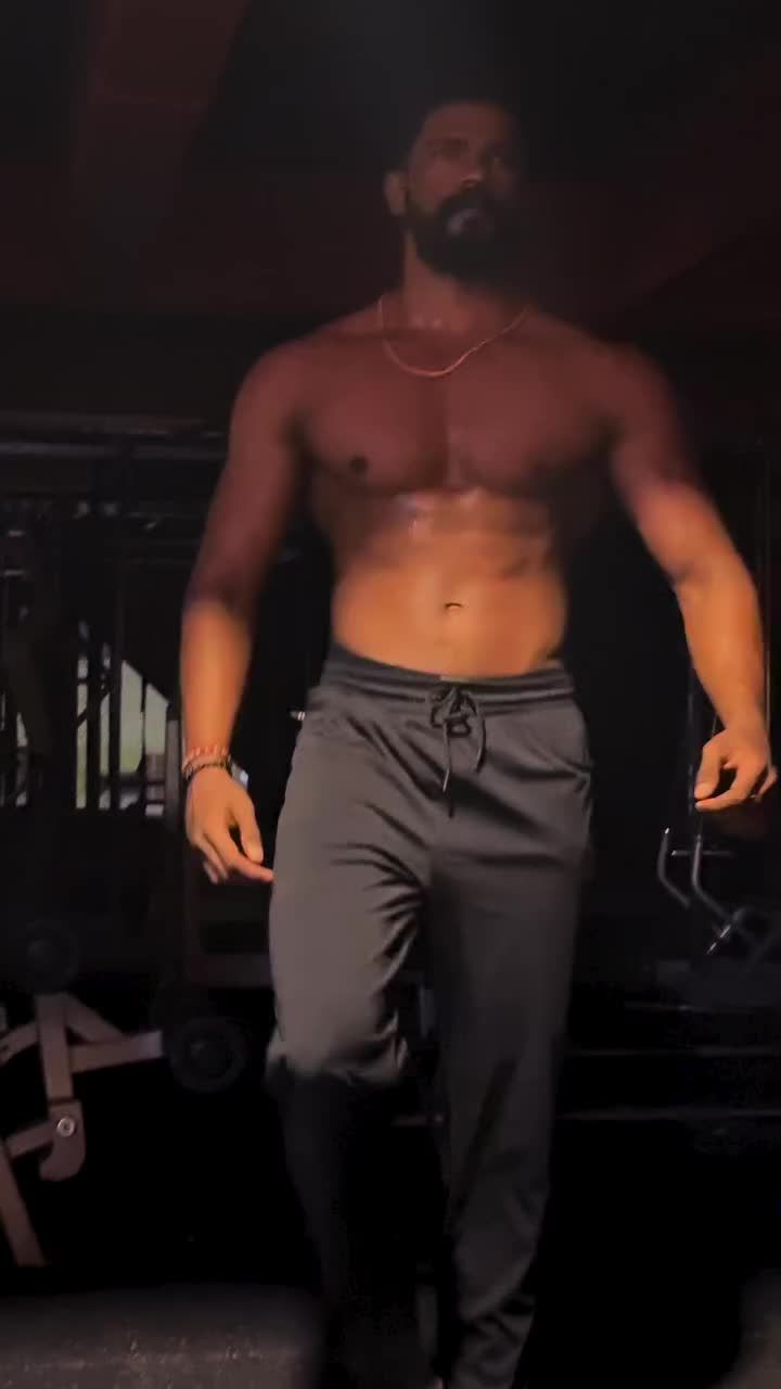 @Aquaman Arun 💥