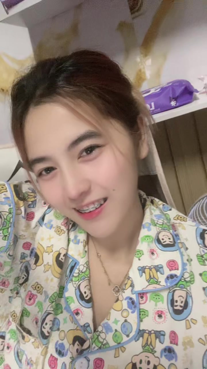@นารีวรรณ ไพรัตน์💜(ช่องจริง)