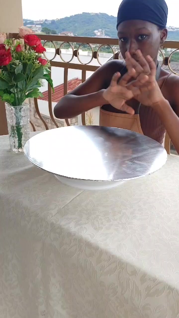 @Nokuzola