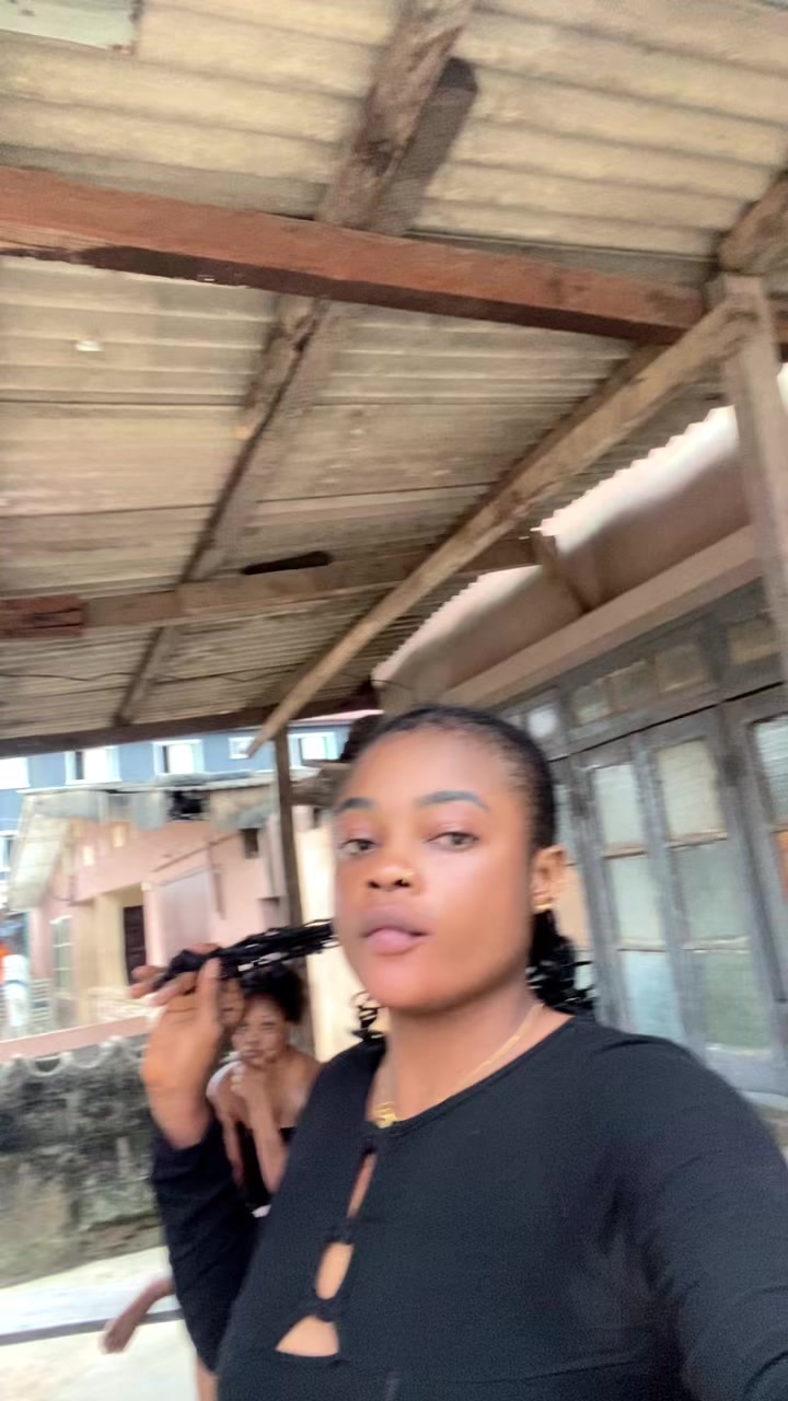 @Ashake🫢❤️