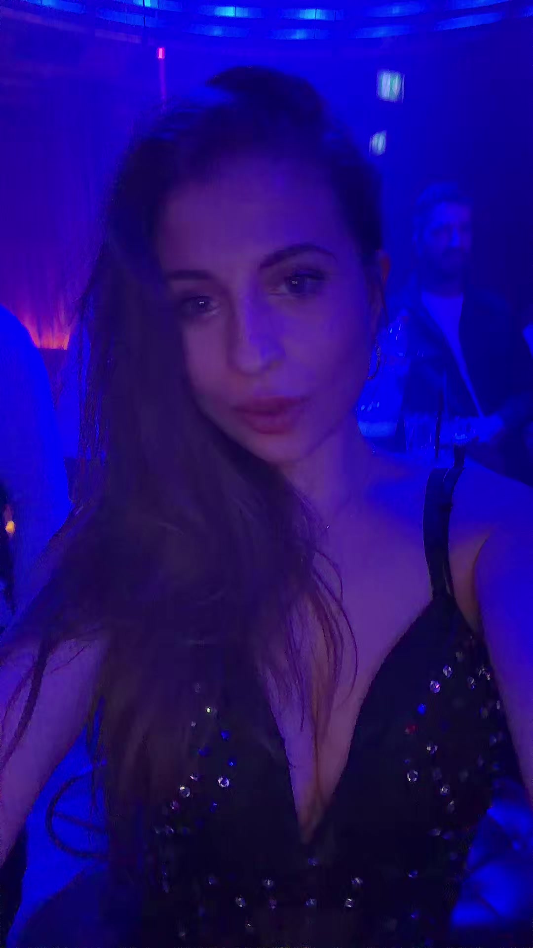 @Violetta Rai