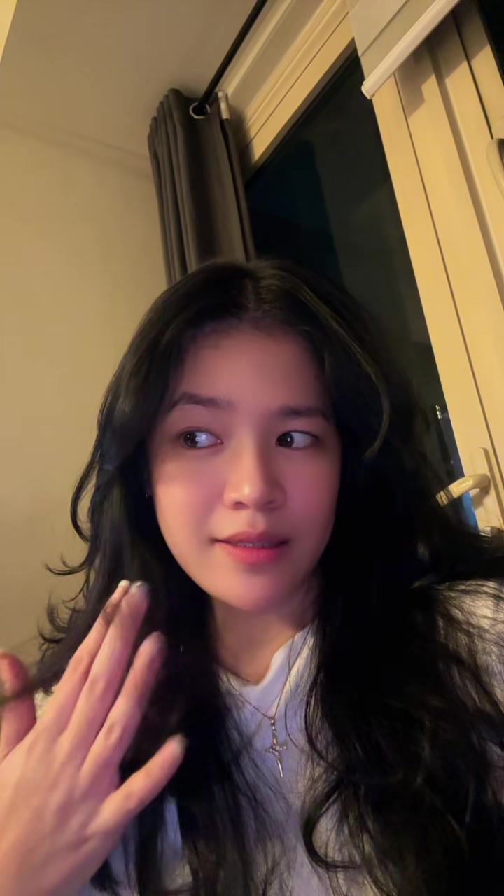 @𝐅𝐥𝐨𝐫𝐢𝐞 𝐉𝐚𝐧𝐞