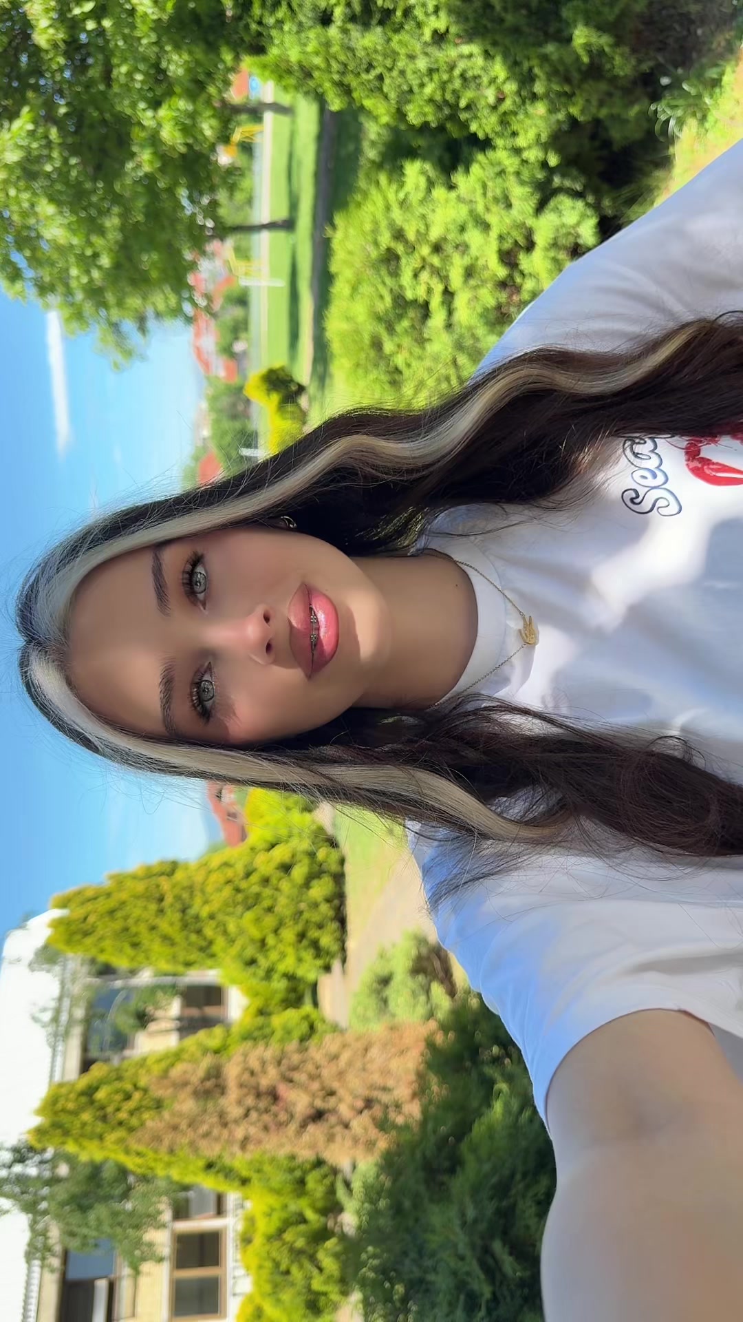 @hecii🥥