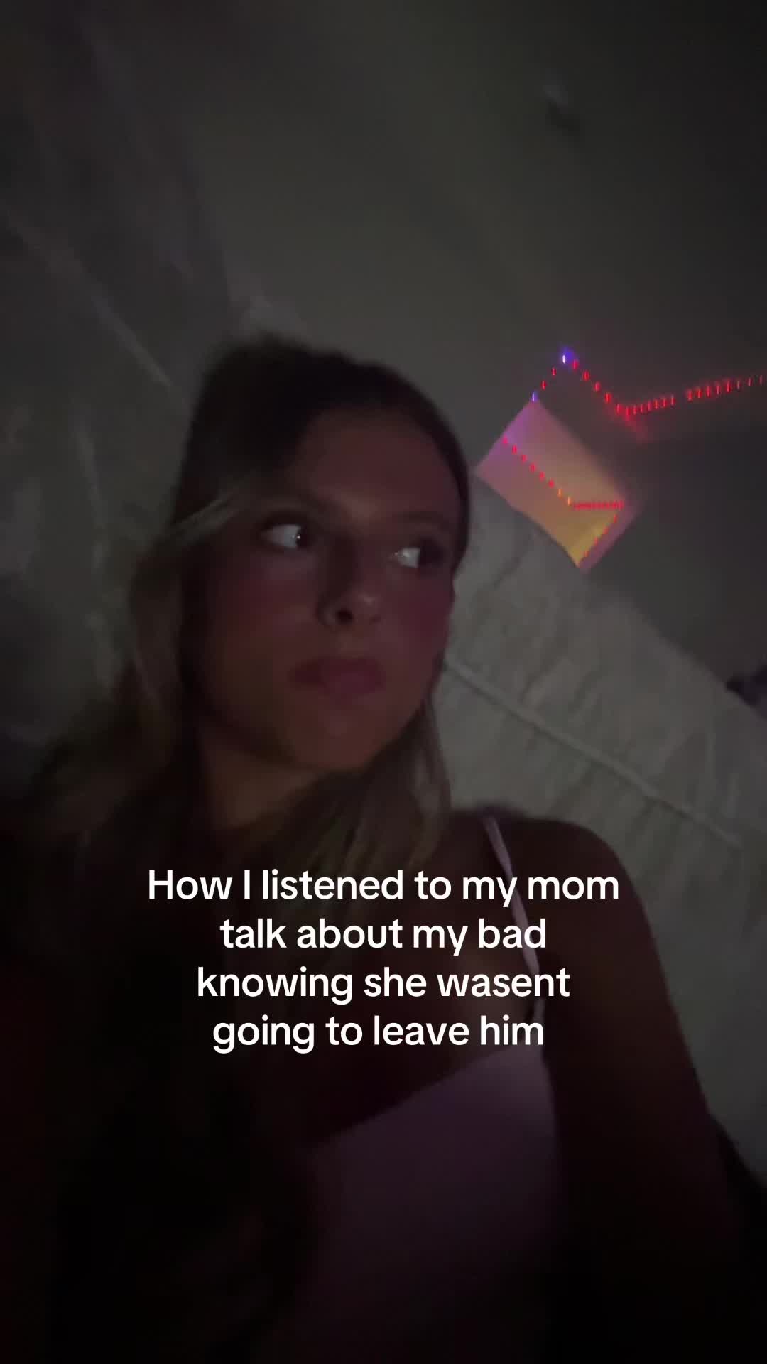 @???