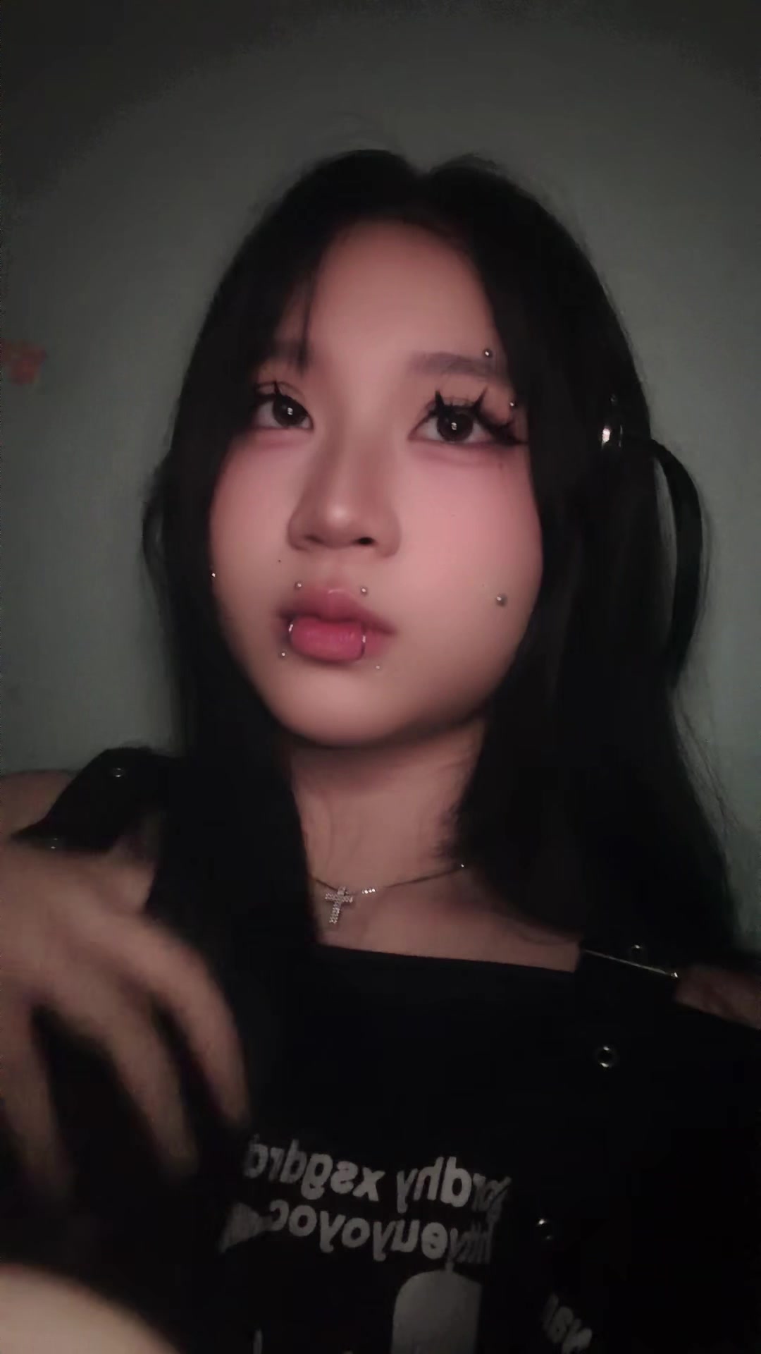 @- ๐ข๐ฏ๐ฆ๐ข๐ญ๐ฅ๐ฌ๐ฏ๐ฆ๐