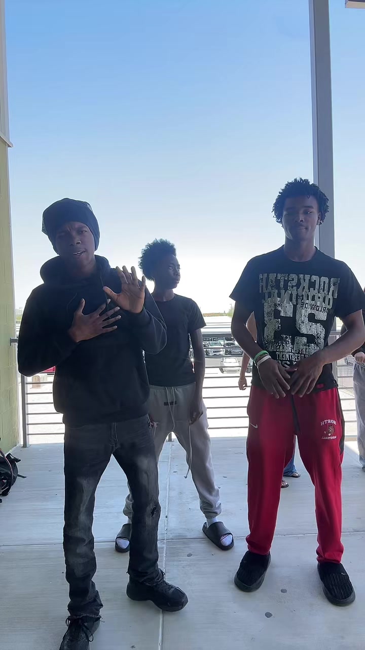 @Chai 🦈