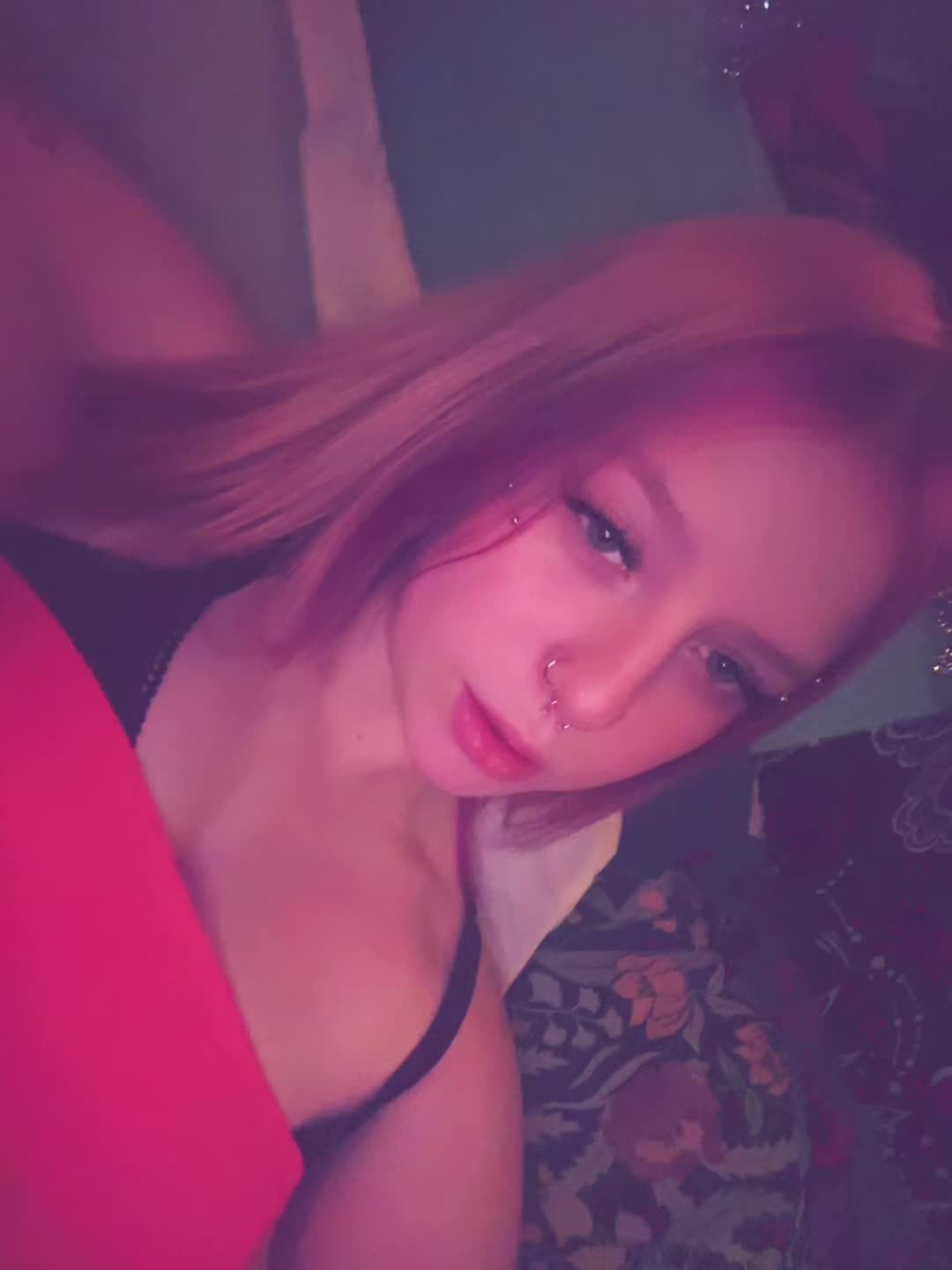 @yo.fav.blonde.4l