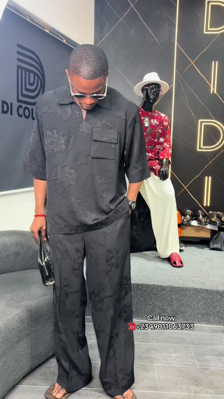 @THE MINISTER OF FASHION ๐ชก๐
