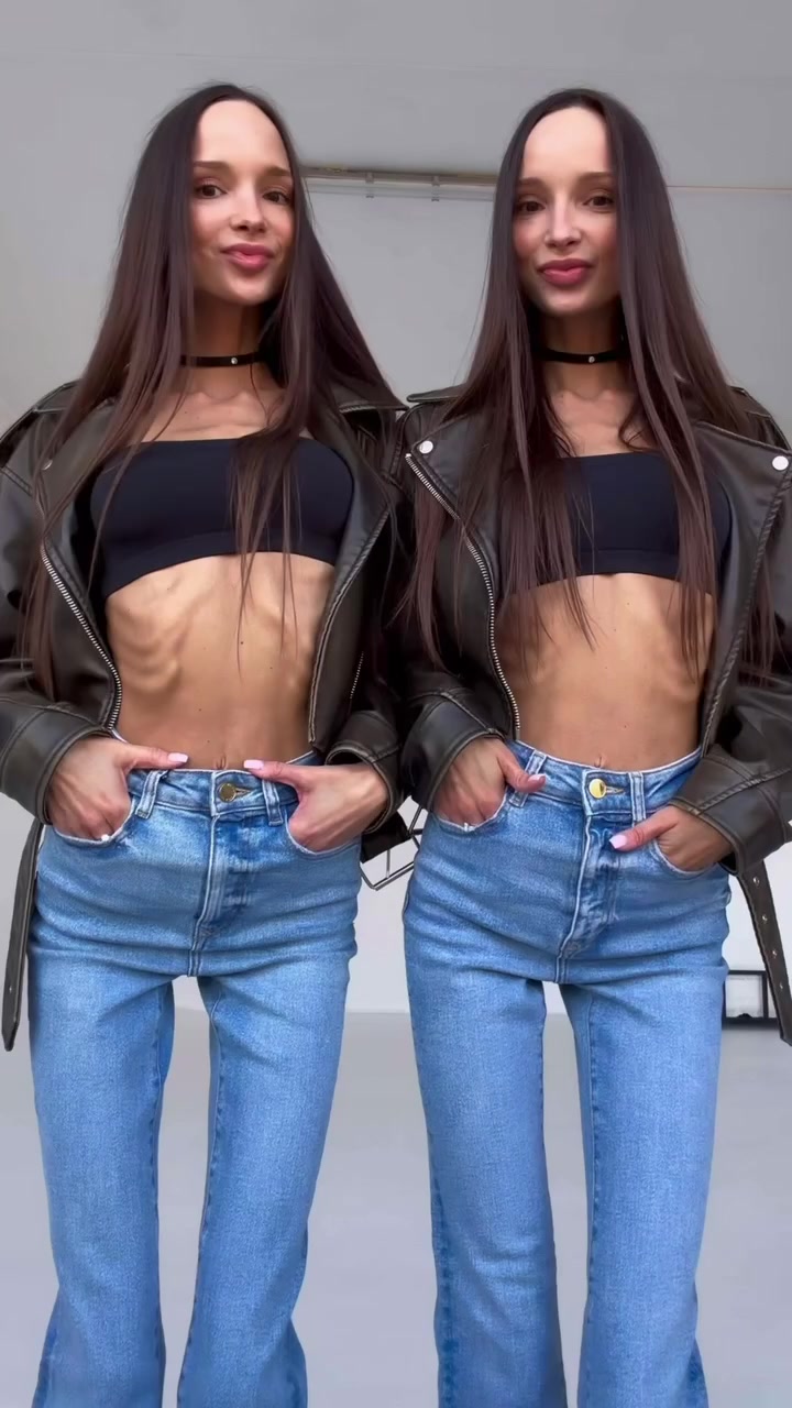 @ADELALINKA💕